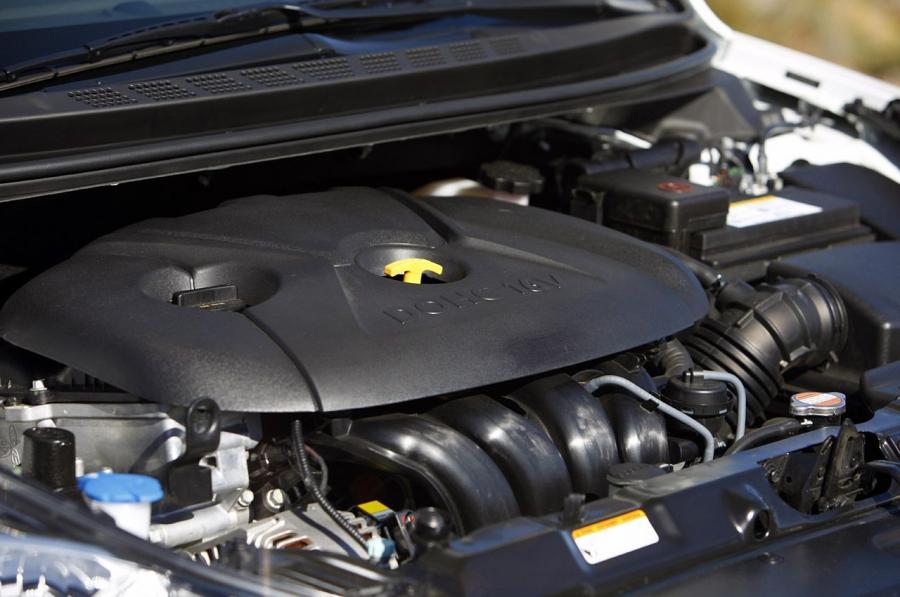  Hyundai Elantra 2011 года  (фото 53 из 144)